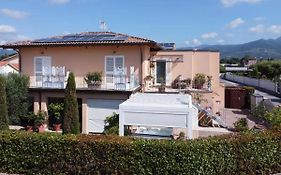 Luxury Guest House Elisa